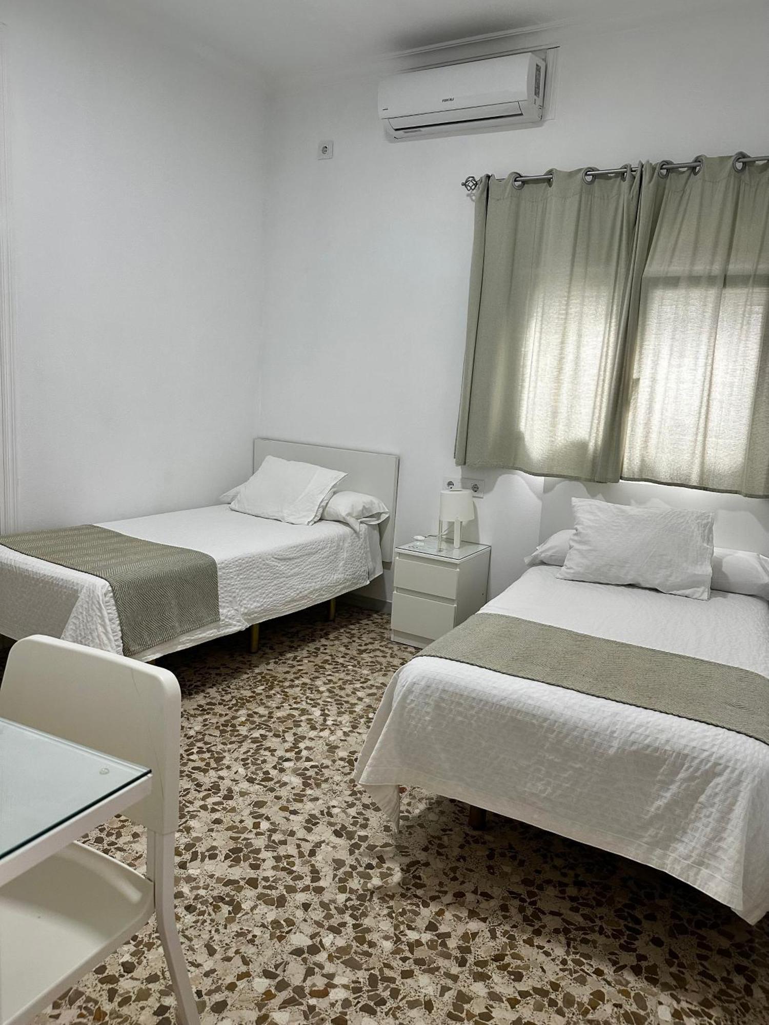 Hostal Mellizo เลบริฆา ภายนอก รูปภาพ